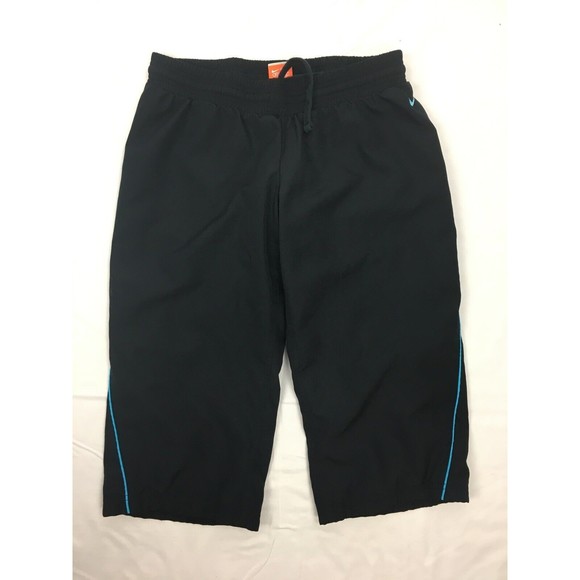 Nike Women SMALL (4-6) Black Capri Cropped Pants Athletic Drawstring - Picture 1 of 4